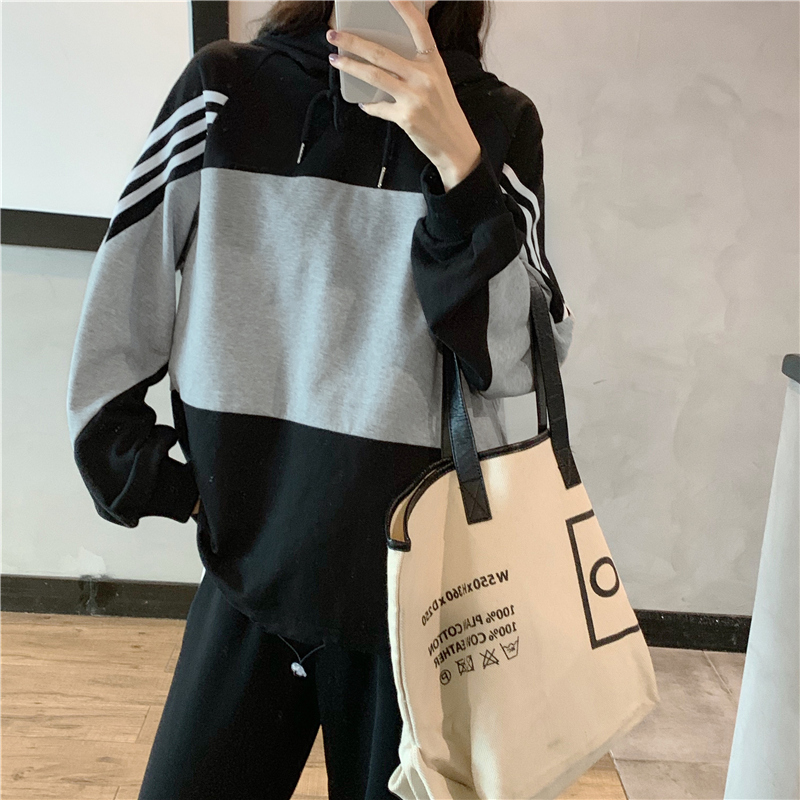 2021 real shot spring loose thin casual loose long sleeve women's large women's slim top T-shirt