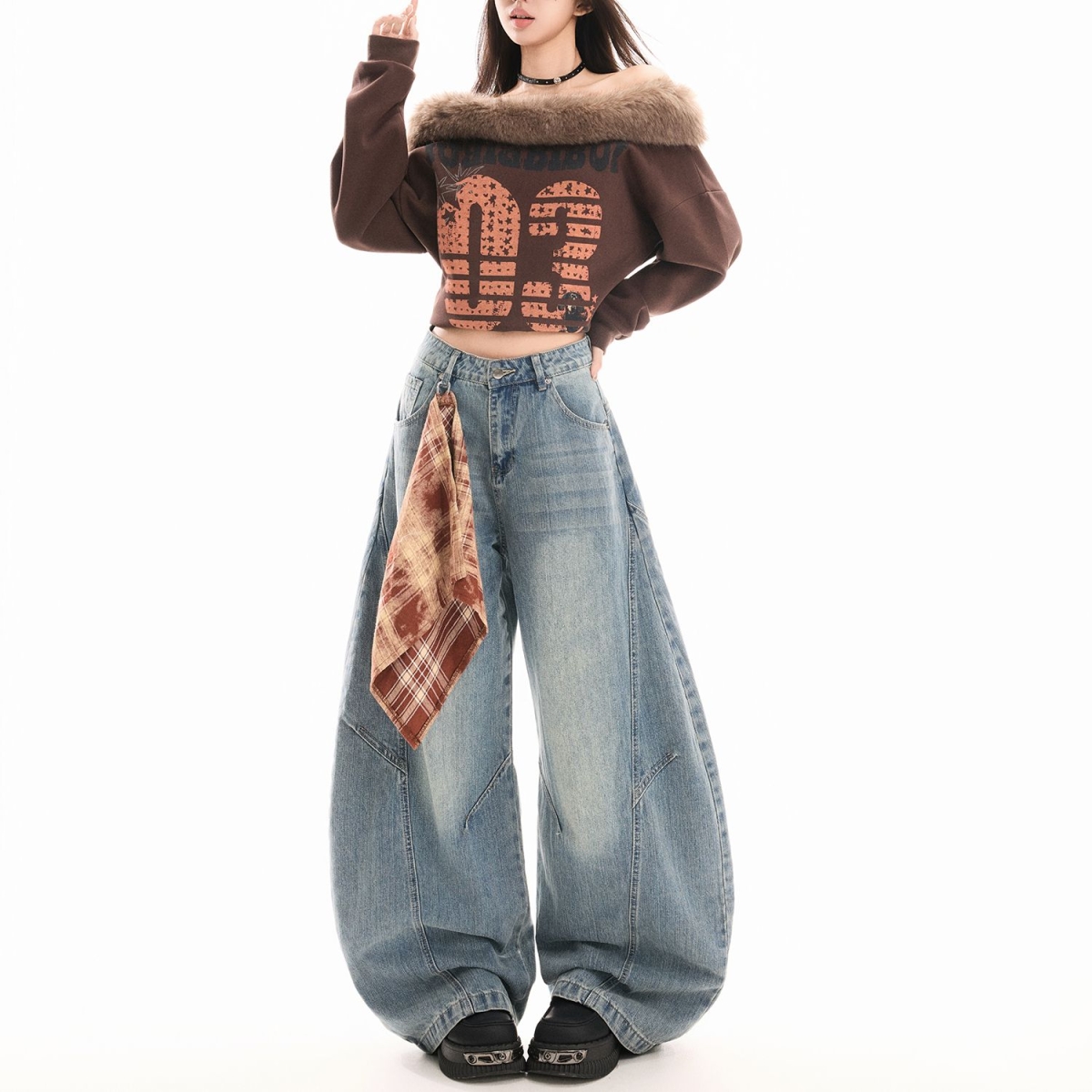 复古高街宽松阔腿牛仔裤女春洗美式设计感高腰垂感弯刀裤男潮