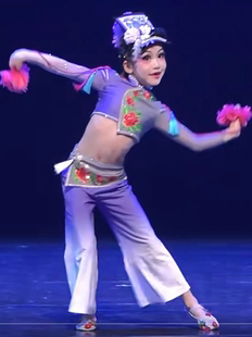 新款小兰花尔玛民族舞羌铃声声少儿独舞女童表演服羌族肩铃舞服装