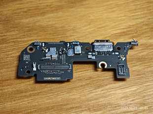 ALk70至尊板尾插适用红米k70至尊版尾插接口小板k70ultra卡槽副板