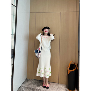 NancyCavally繁花绽放 手勾羊毛花露肩麦穗针织毛衣/鱼尾半裙套装