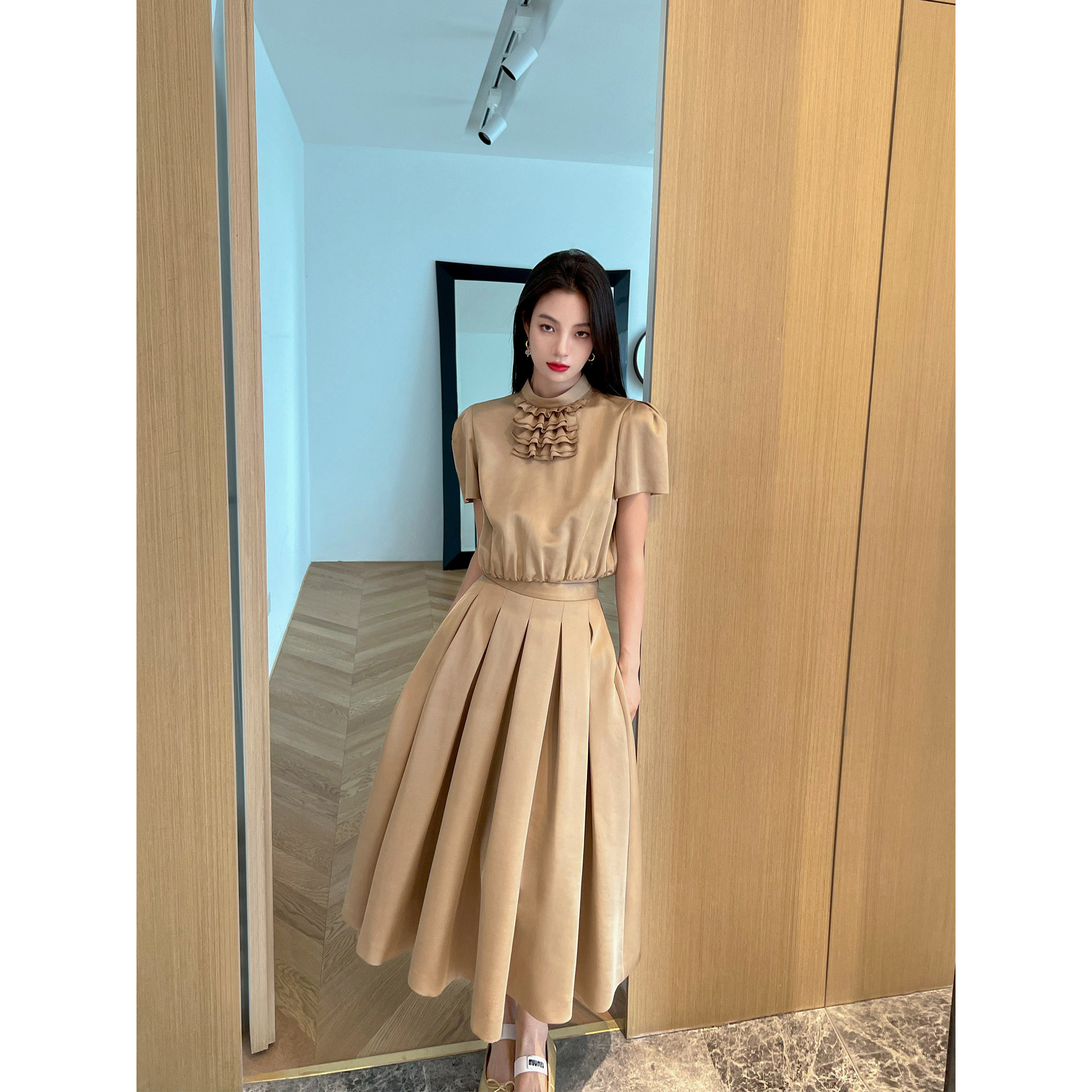 NancyCavally专柜款奢选羊毛醋酸 层次感花边上衣/大摆伞裙套装