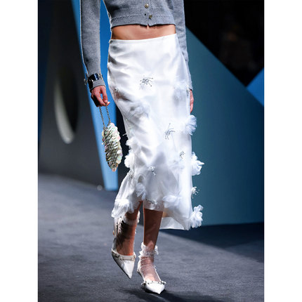 NancyCavally专柜款珠光真丝欧根纱 灵动摇曳流线钉珠花直筒半裙