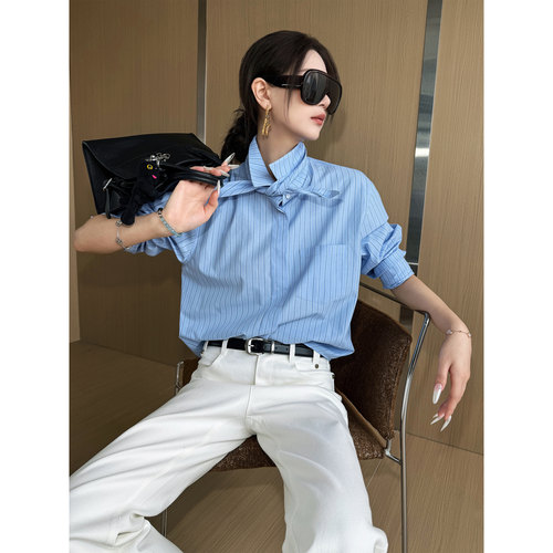 NancyCavally学院风条纹兔耳衬衫