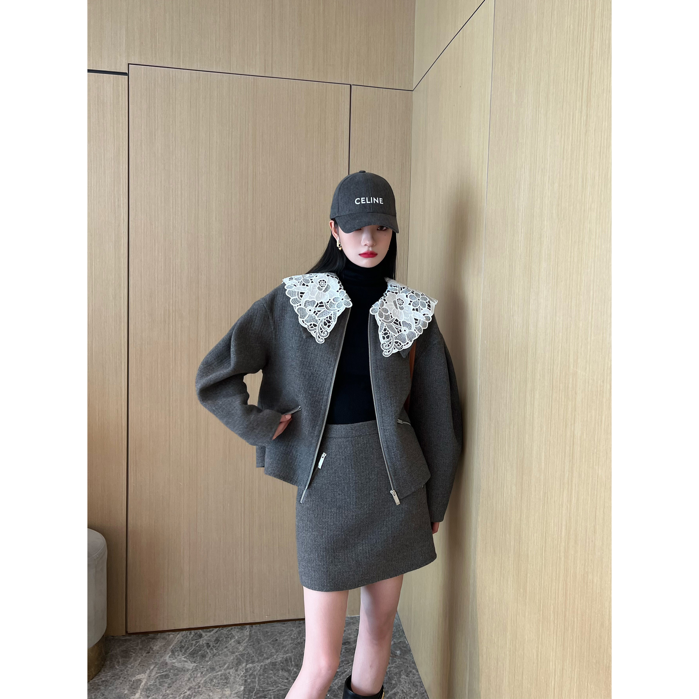 NancyCavally蕾丝翻折领毛呢套装