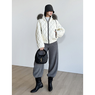 NancyCavally专柜款暖奢蓬松95白鹅绒银狐毛领菱格绗缝撞色羽绒服