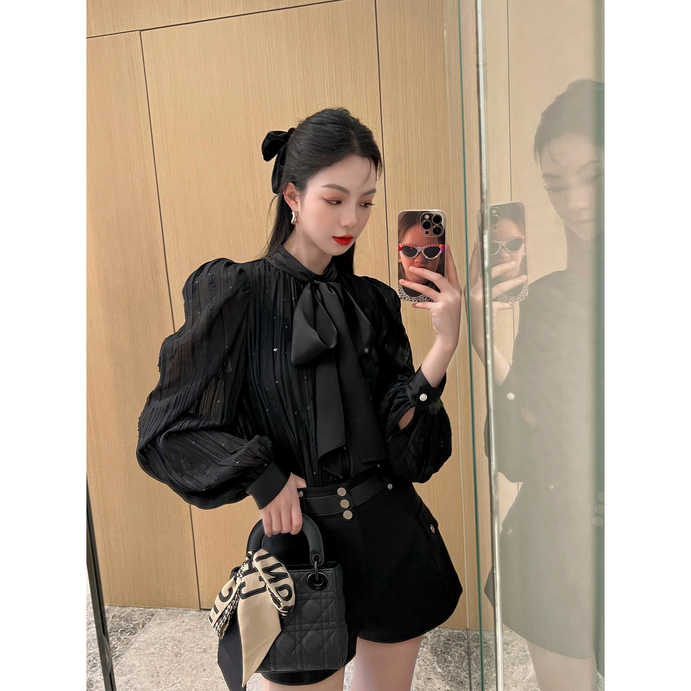 NancyCavally朦胧感系带衬衫套装