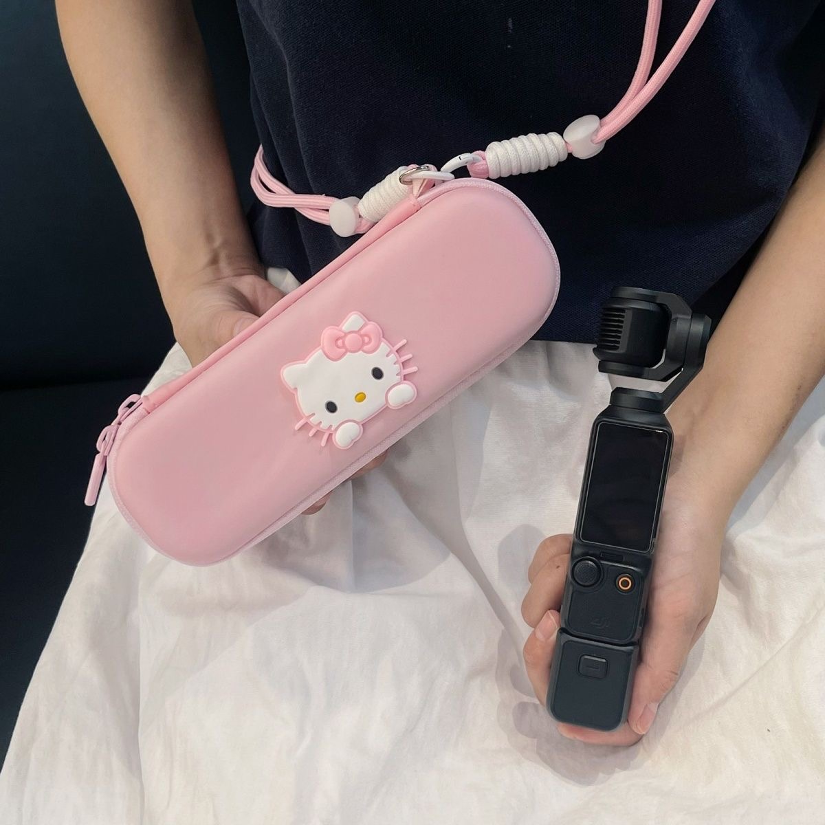 凯蒂猫收纳盒子大疆pocket3收纳盒云台相机保护壳斜挎式便携收纳