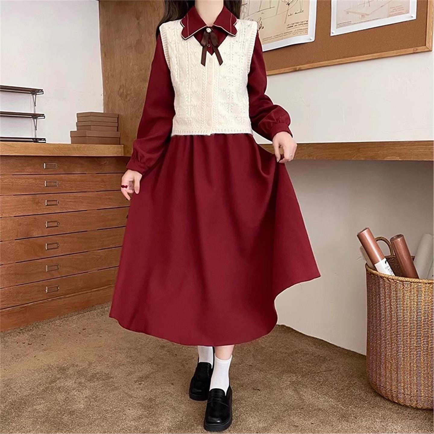 秋装新款少女学院风法式复古连衣裙初中高中学生灯芯绒两件套长裙