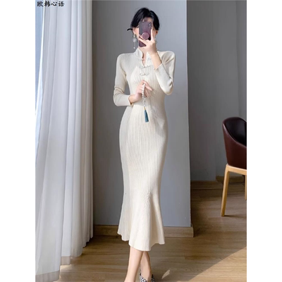 新中式杏色针织连衣裙女绝