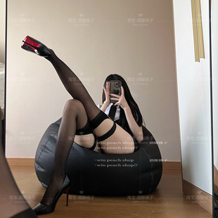 酒酿桃子:勒肉感丝袜性感腿环硅胶防滑油亮性感丝袜油光黑丝白丝