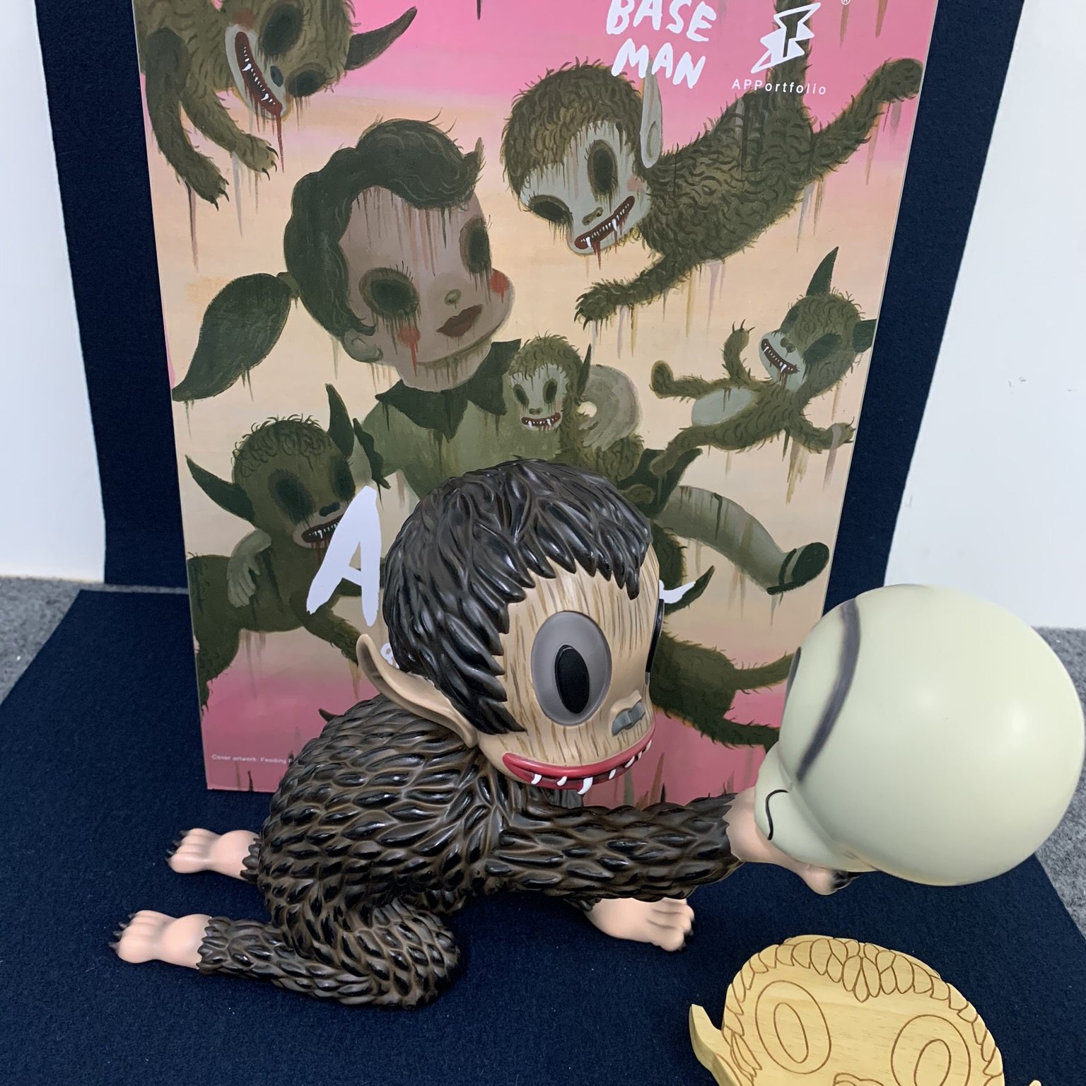 燎原致物 Gary Baseman - Ahwroo 邪恶的多晶石生物雕塑