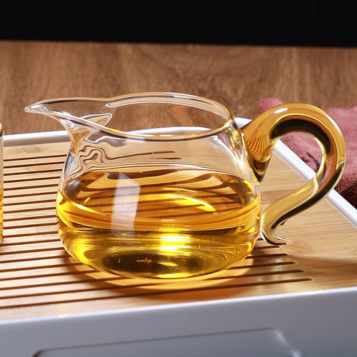 聚千义耐热玻璃公道杯带茶漏泡茶