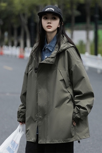 2025新款美式夹克外套女春秋户外运动冲锋衣开衫连帽宽松上衣图片