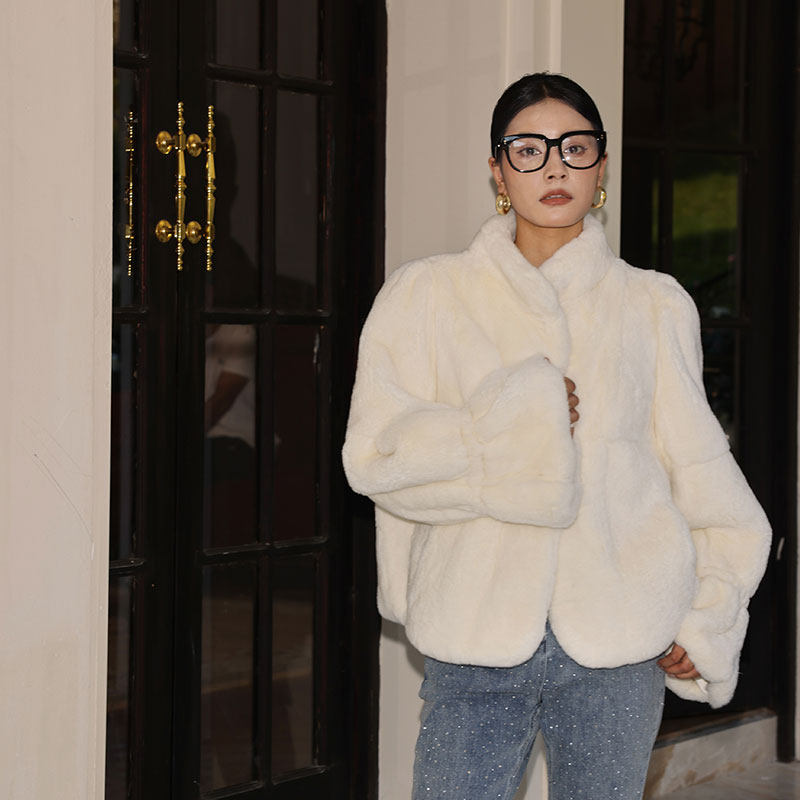 茉萱 浅雪山茶 进口獭兔毛雷克斯兔短款时尚年轻皮草外套2025新款