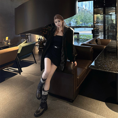 紫标皇冠天鹅绒貂皮大衣水貂皮草