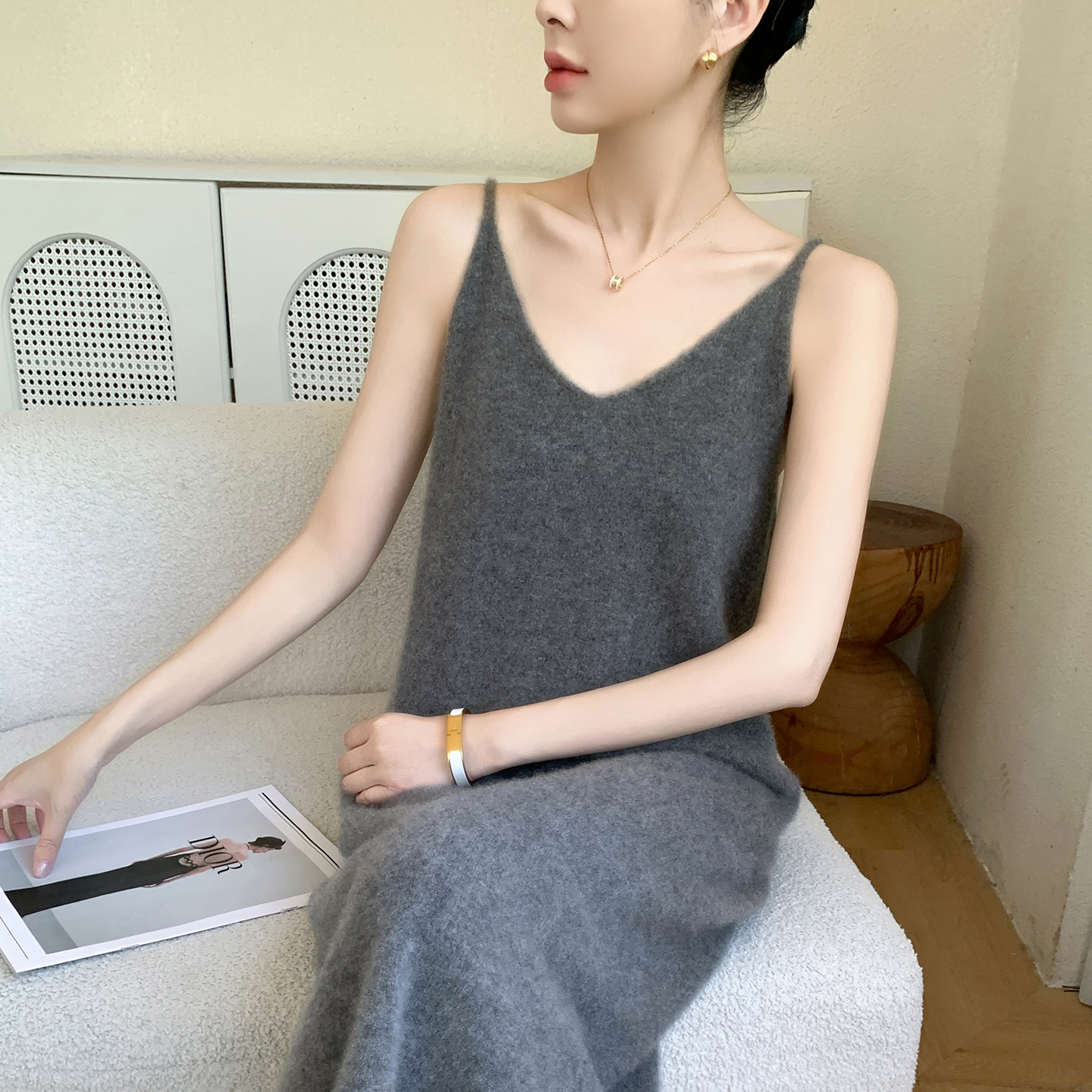 100%纯山羊绒针织吊带连衣裙