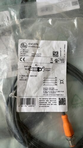 EVC076 EVC017.  EVC076  EVC229 EVC412 EVC521易福门传感器线缆