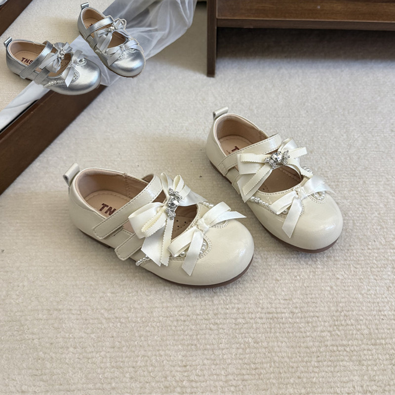 优雅风浅口豆豆柔软底儿童女童小皮鞋单鞋蝴蝶结魔术贴洛丽塔银色,童鞋/婴儿鞋/亲子鞋,皮鞋,淘宝优惠券,粉丝福利购,淘宝优惠卷
