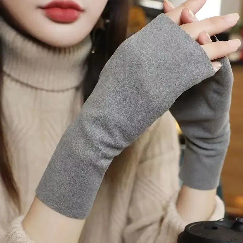 半指手套女冬季半截漏手指加绒保暖防寒开车学生写字连指触屏
