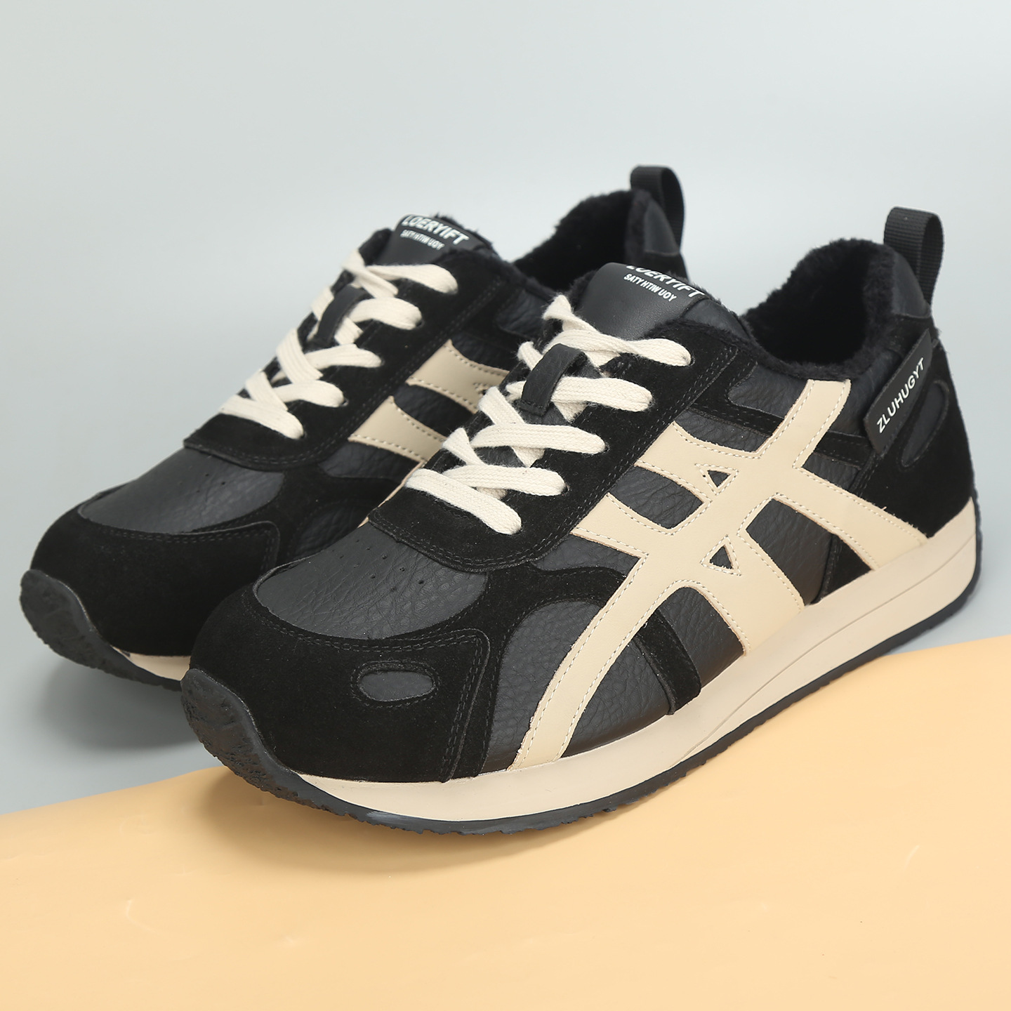 2025冬季新款大码女鞋41一43时尚运动休闲阿甘鞋舒适加绒大号棉鞋