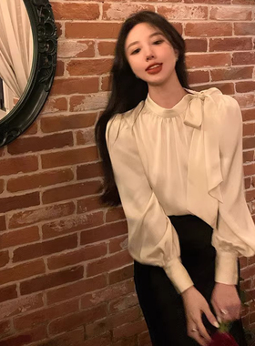 法式白色醋酸缎面衬衫女春秋内搭小个子蝴蝶结衬衣职业泡泡袖上衣