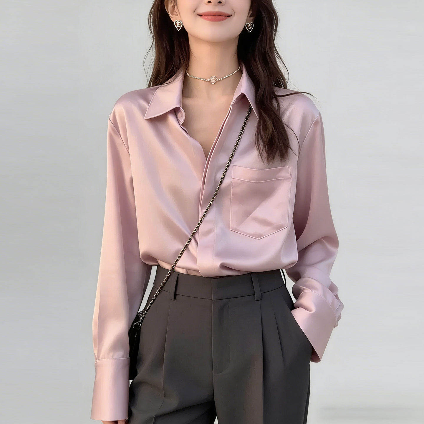 粉色醋酸缎面衬衫女春秋季小个子高级感衬衣内搭职业通勤长袖上衣