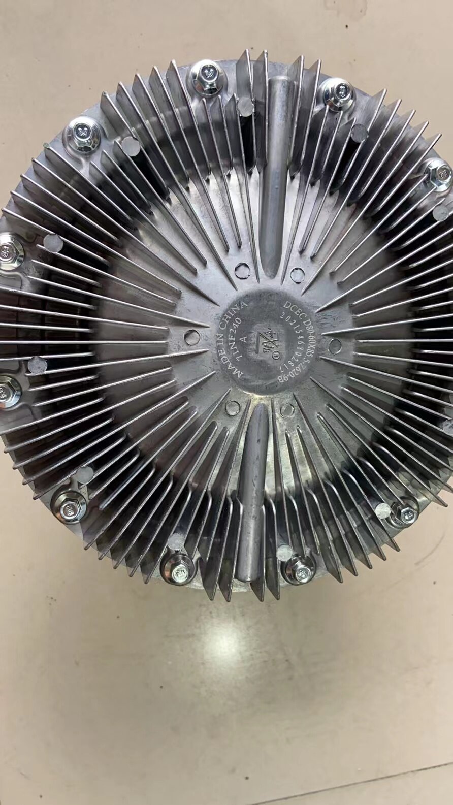 雪龙适用于玉柴4G发动机硅油风扇离合器总成极速降温
