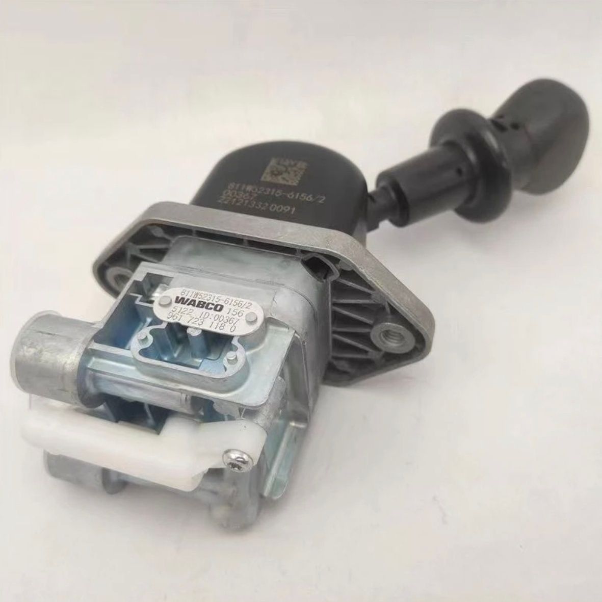 适用重汽豪沃T5G手刹阀适配豪沃T7H手控制动阀811W52315-6156