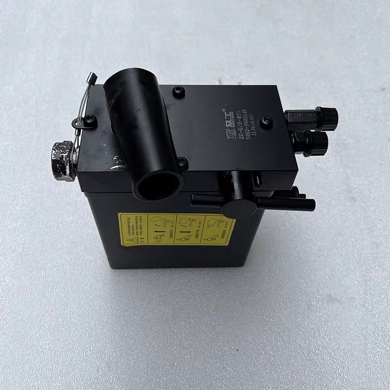 三一重卡英杰版驾驶室翻转举升油泵三一手动泵举升顶泵液压泵配件