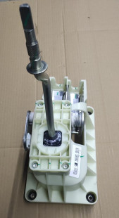 宝骏730五速1.5档杆操纵换挡机构 1.8排挡杆总成 换档支架原厂