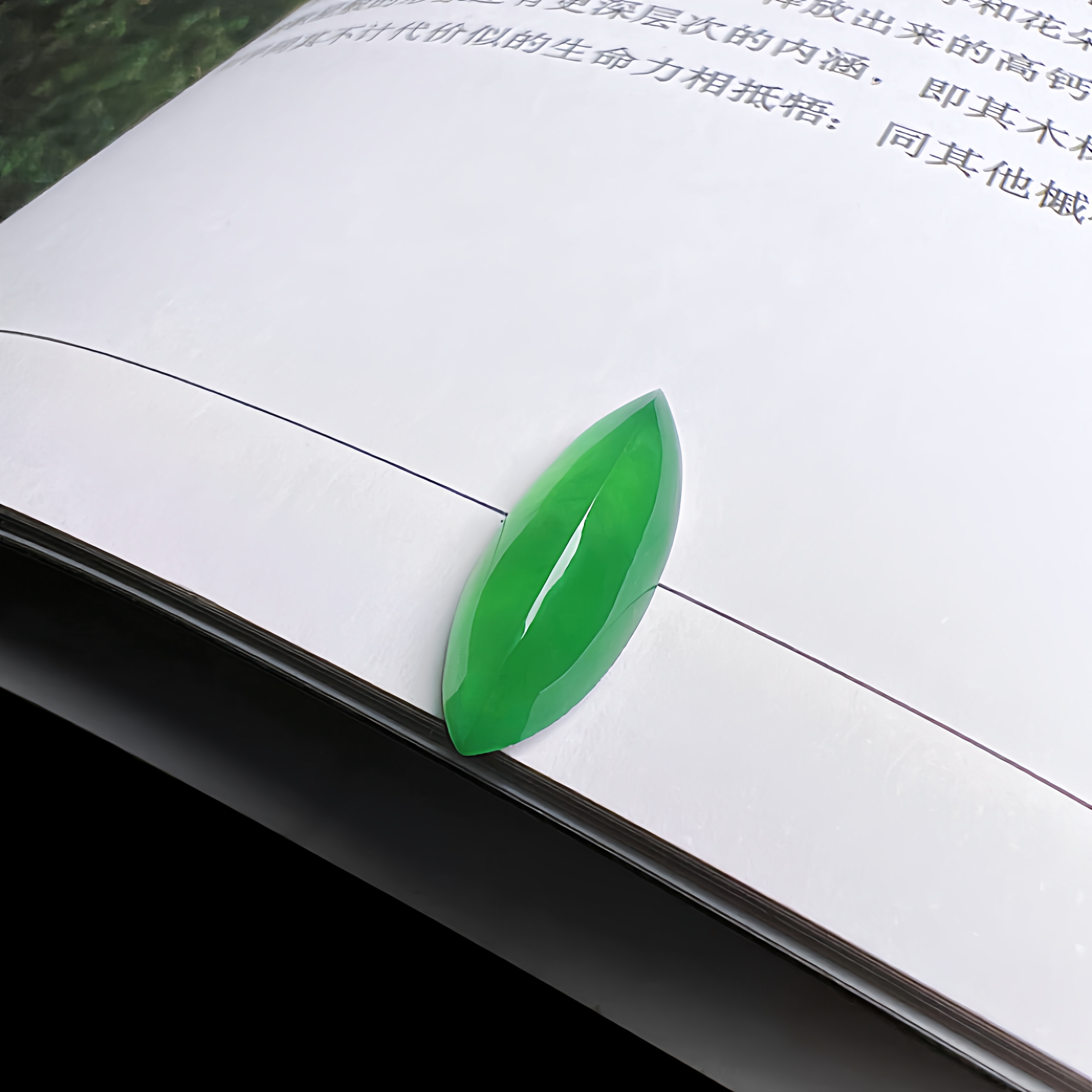 缅甸天然A货翡翠珠宝冰种晴绿大马眼裸石未镶嵌女款18k金戒指吊坠