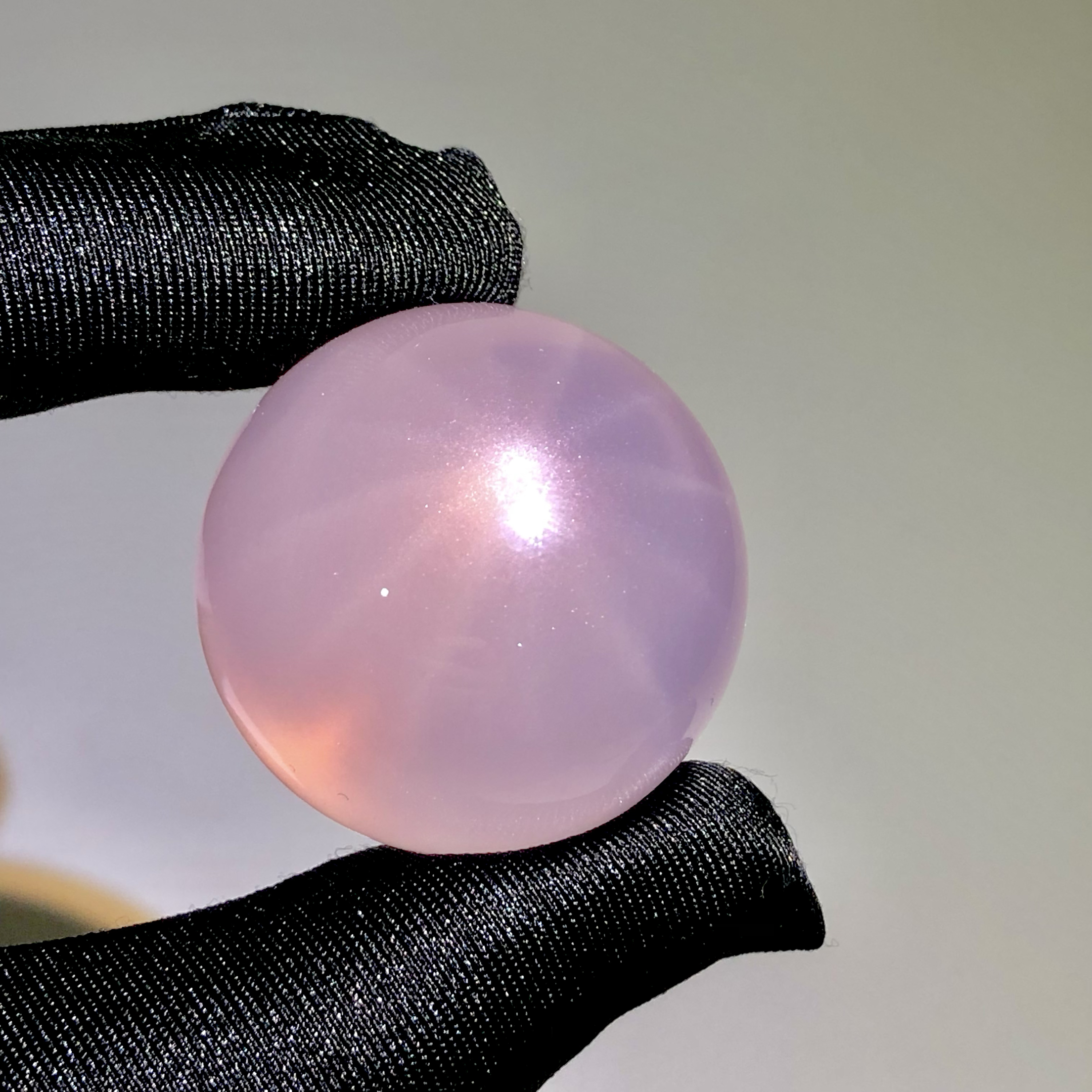 天然莫桑比克粉晶十二芒六芒星光粉全净体水晶球粉色芙蓉石原矿