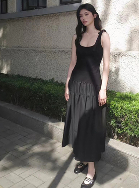 法式小众 2025早秋优雅黑色方领肩部蝴蝶结无袖拼裙摆连衣裙