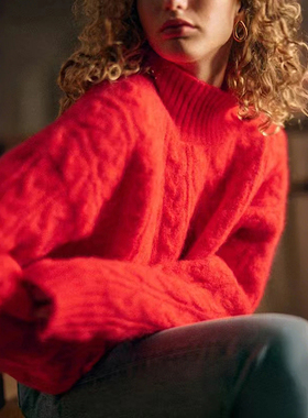 亏清~~ SE 法式秋冬圣诞新年款浪漫素色羊毛混纺绞花钩编毛衣女士