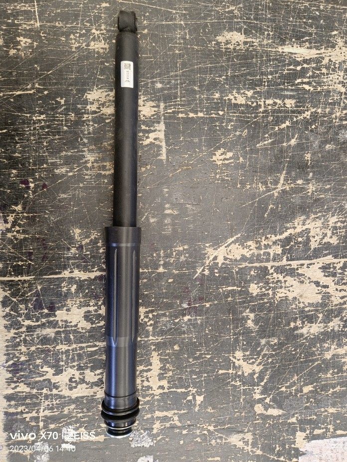 适用于凌宝电动汽车凌宝BOX后减震弹簧后减震器避震器原厂