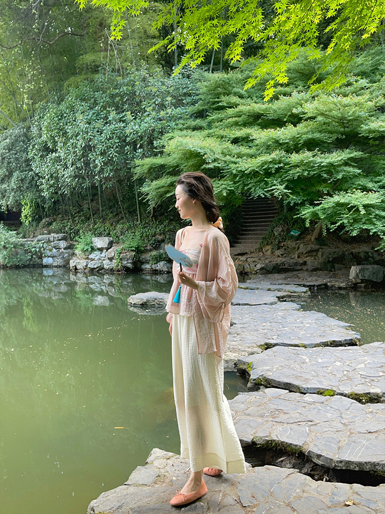 한복 한복 데일리 중국풍 양복 순정 스타일 가디건 꽃무늬 멜빵 와이드팬츠 여성용 3종 세트