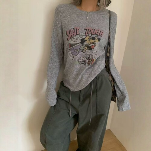 one seven卡通字母印花长袖T恤女2026秋宽松显瘦减龄百搭ins上衣