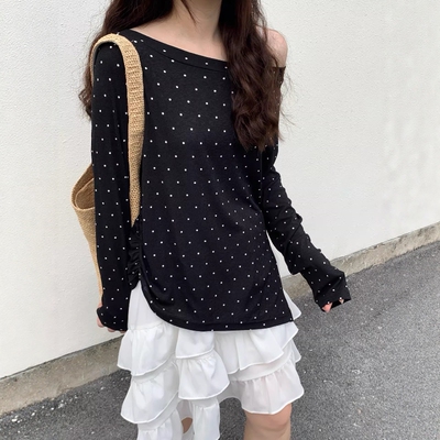 one seven波点露肩一字领长袖T恤女2026春夏不规则褶皱修身上衣潮