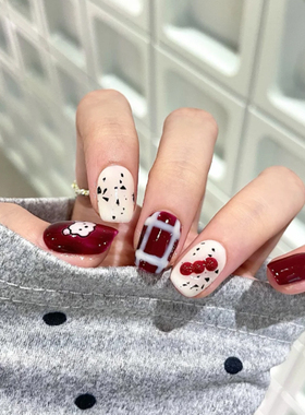 儿童甜美秋冬冰糖葫芦手绘小熊红色新年美甲氛围感可爱小短甲