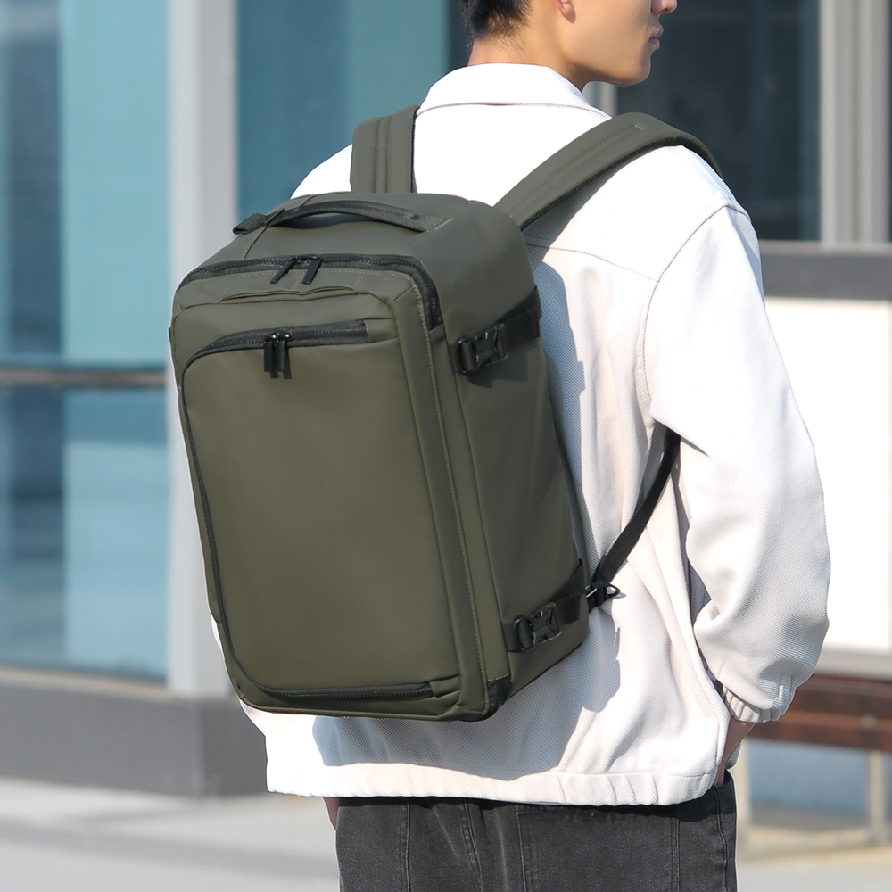 多功能双肩包出差旅行通勤