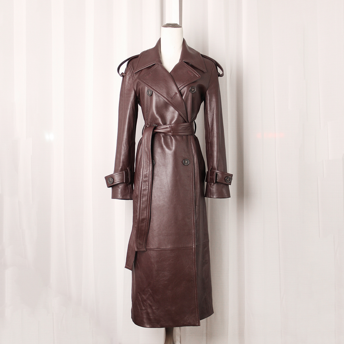 包邮意大利真皮宽袖翻领长风衣