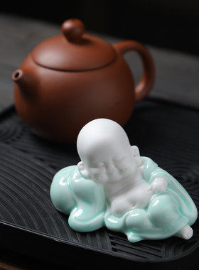 新中式陶瓷弥勒笑佛招财茶宠摆件茶道桌面装饰工艺品车载摆设摆件