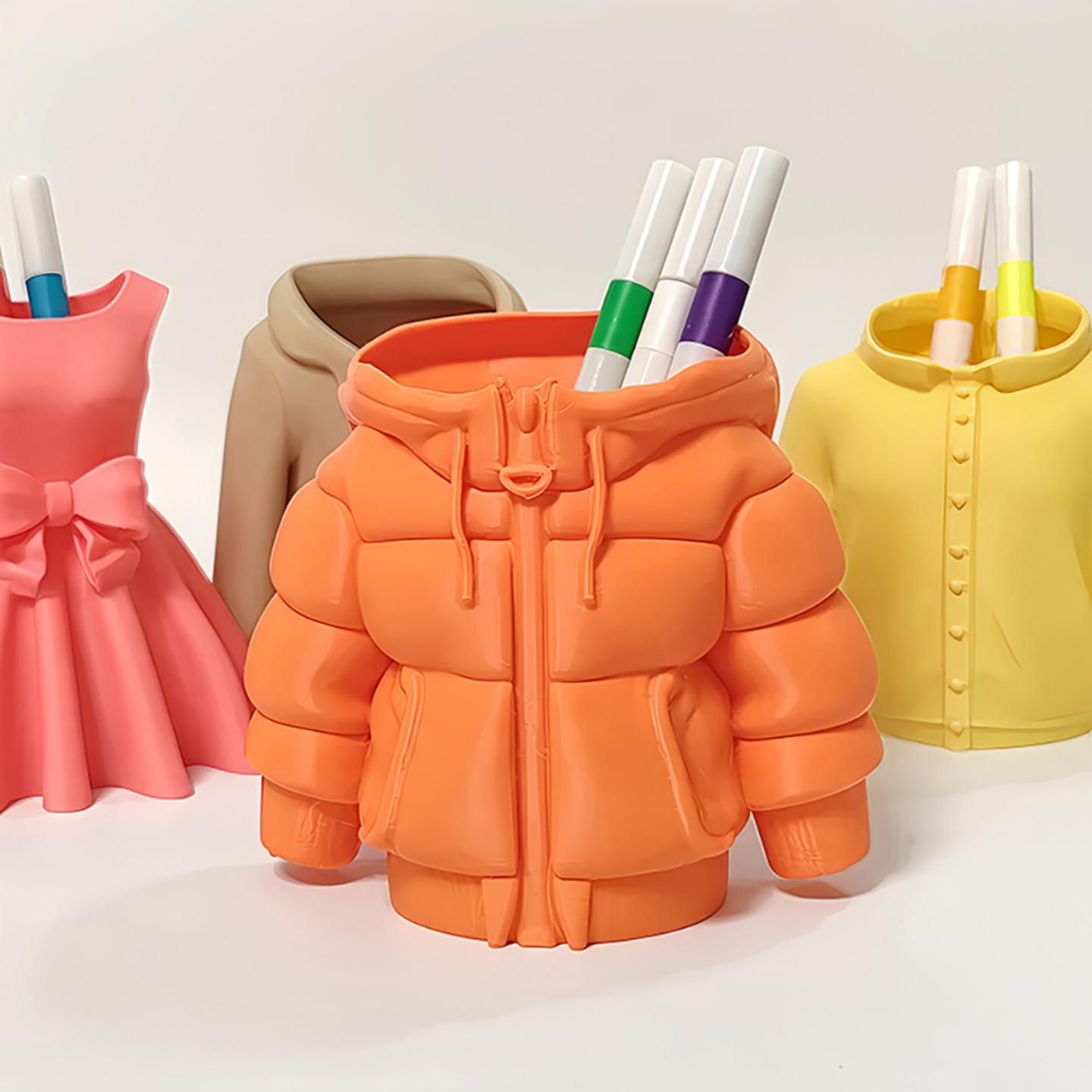 创意羽绒服造型连帽笔筒