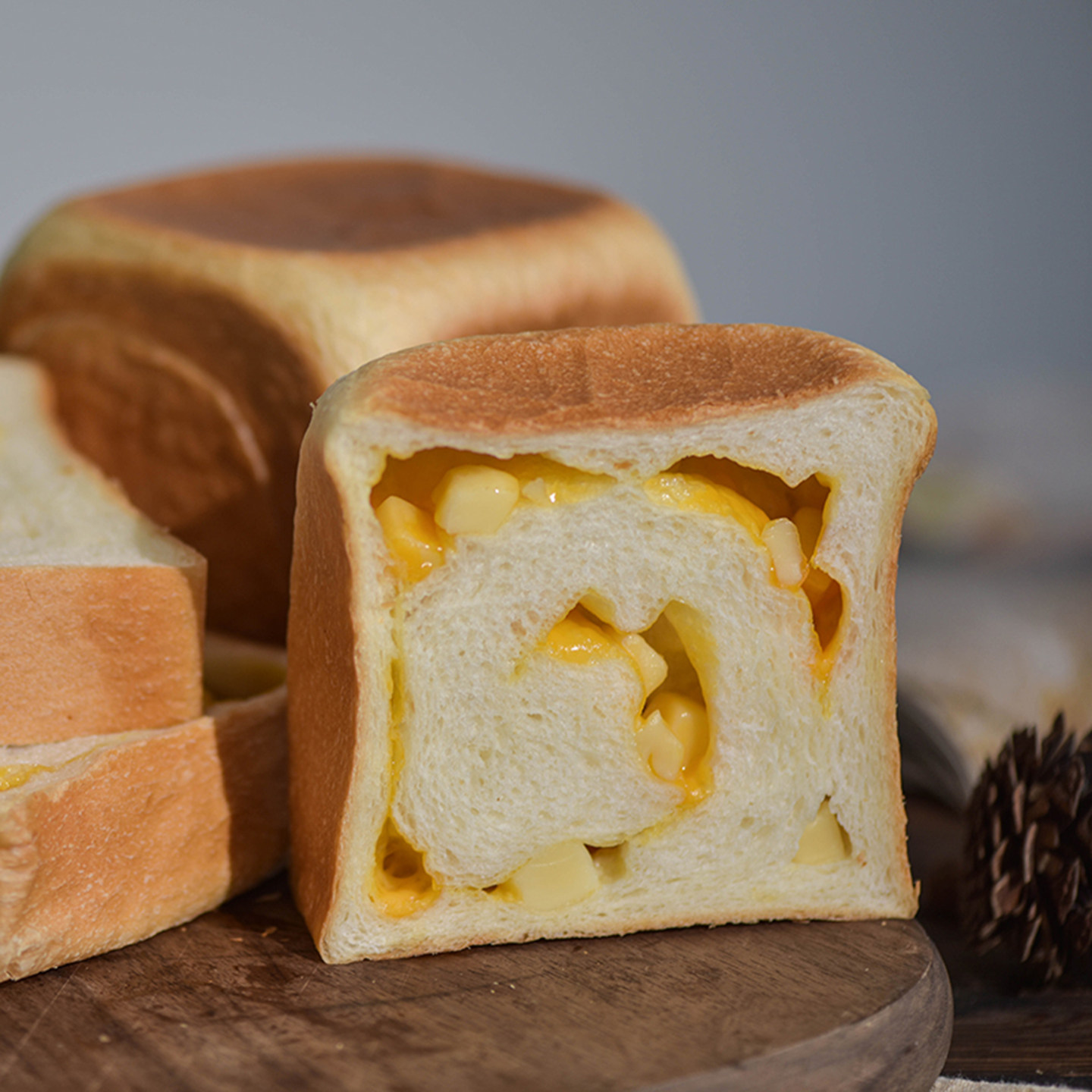 厨男小栈魔方乳酪芋泥吐司手撕面包手作代餐欧包切片营养早餐食品