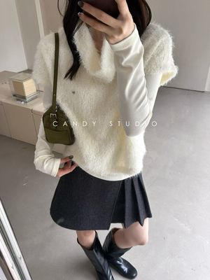 新款韩系高领叠穿毛茸茸马甲背心女款2025冬外穿洋气时髦马夹毛衣