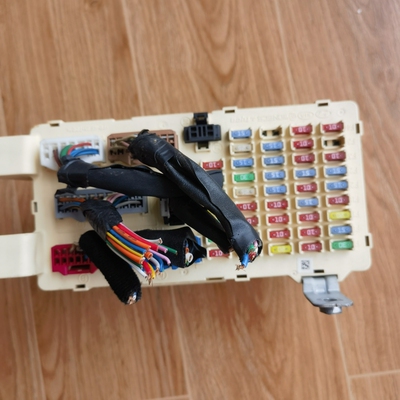 现代新胜达驾驶室内保险丝盒车身电脑控制模块91950-2B211原厂拆