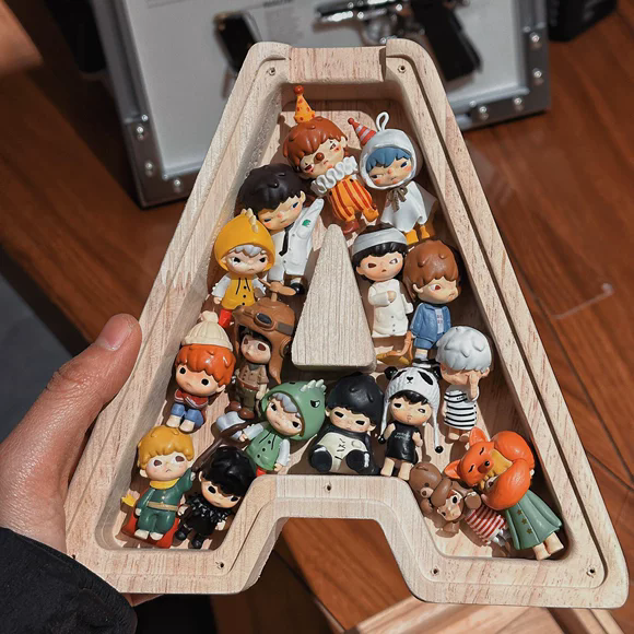 盲盒展示架收纳适用于泡泡玛特系列萌粒收纳展示盒木质展示柜高透