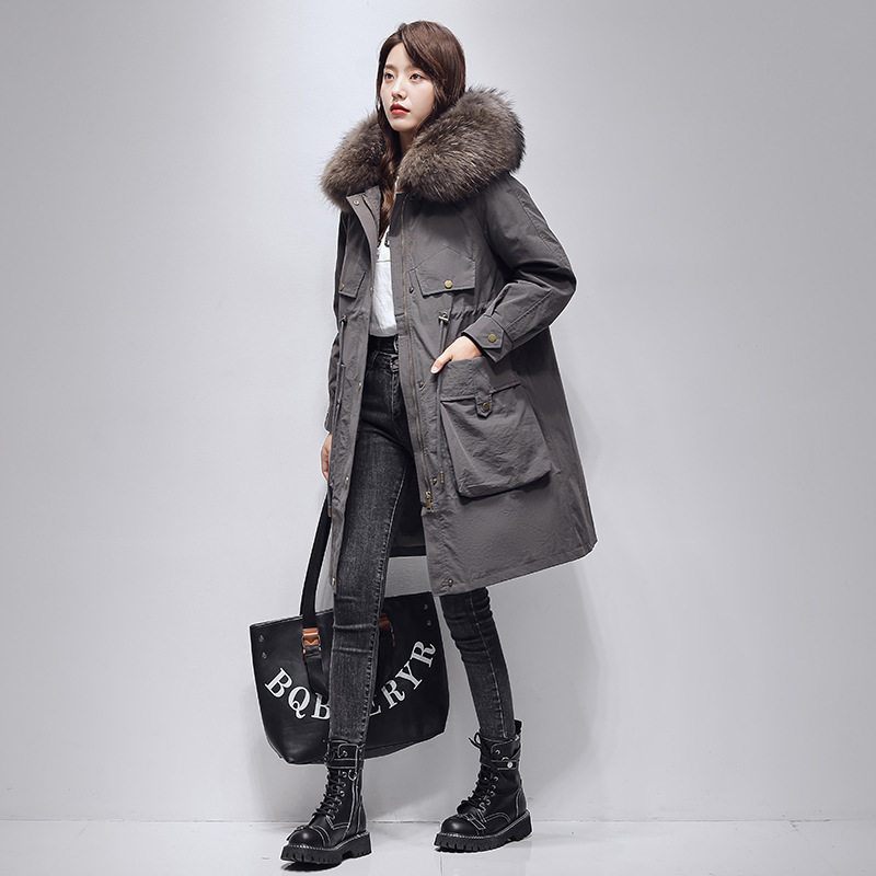 海宁派克服女2025年冬季新款年轻款獭兔毛内胆可拆卸皮草外套连帽
