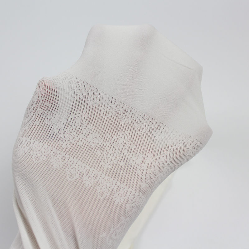 奶白色假高筒大腿宫廷蕾丝花纹